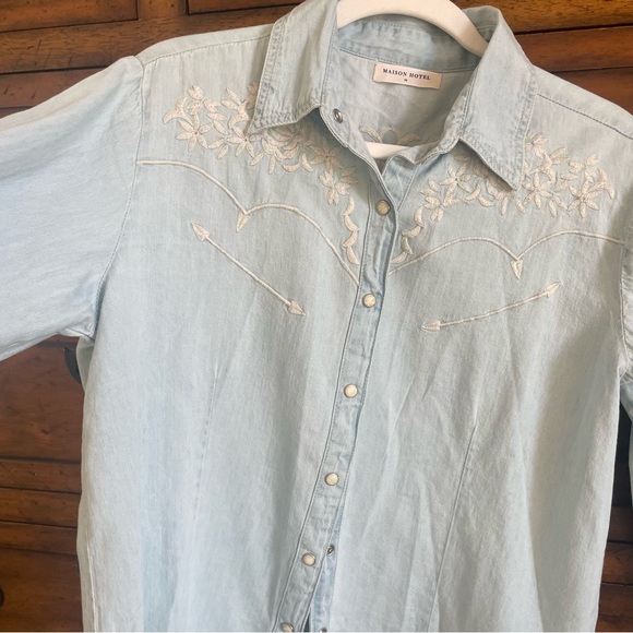 Maison Hotel Embroidered Shirt - Picture 10 of 14